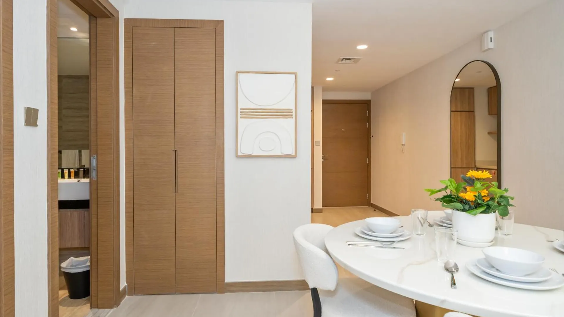 شقة Bright & Beautiful 1-Br Missoni Urban Oasis دبي