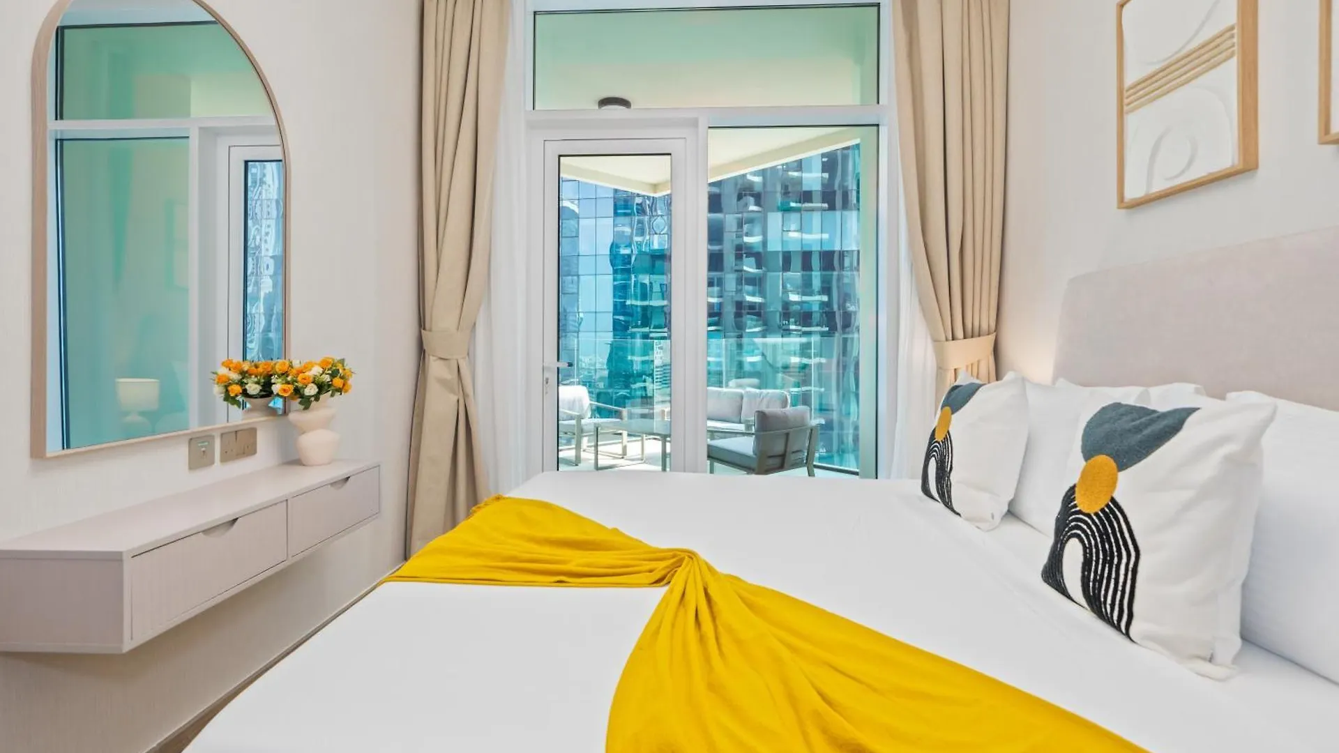شقة Bright & Beautiful 1-Br Missoni Urban Oasis دبي